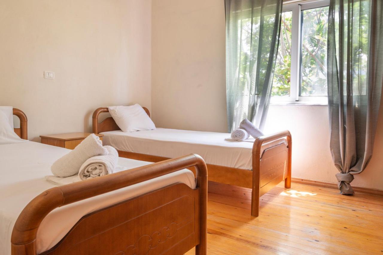 Janakis Apartments ヒマラ エクステリア 写真